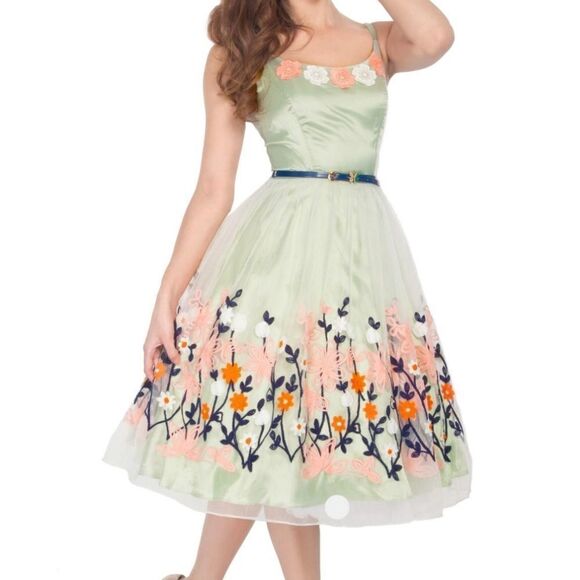 Tatyana floral dress - Picture 4 of 16